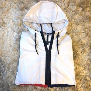 Tommy Windbreaker
